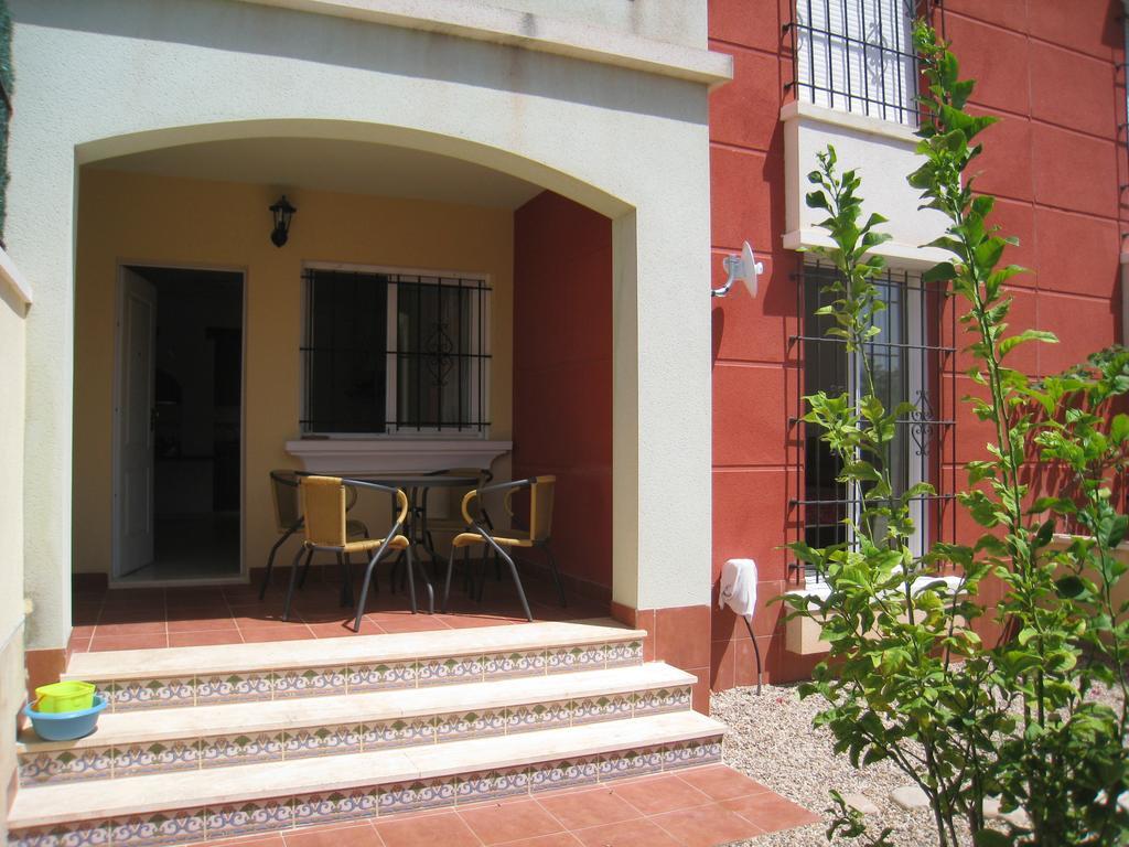 Bungalow Altos De La Bahia Τορεβιέχα Δωμάτιο φωτογραφία