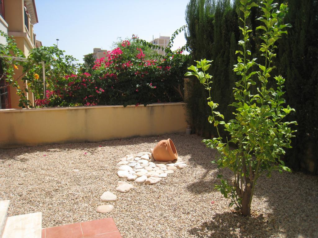 Bungalow Altos De La Bahia Τορεβιέχα Δωμάτιο φωτογραφία