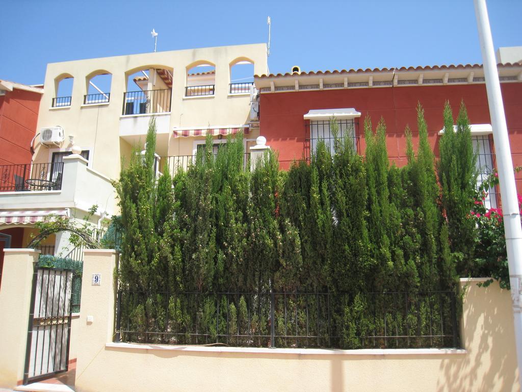 Bungalow Altos De La Bahia Τορεβιέχα Δωμάτιο φωτογραφία