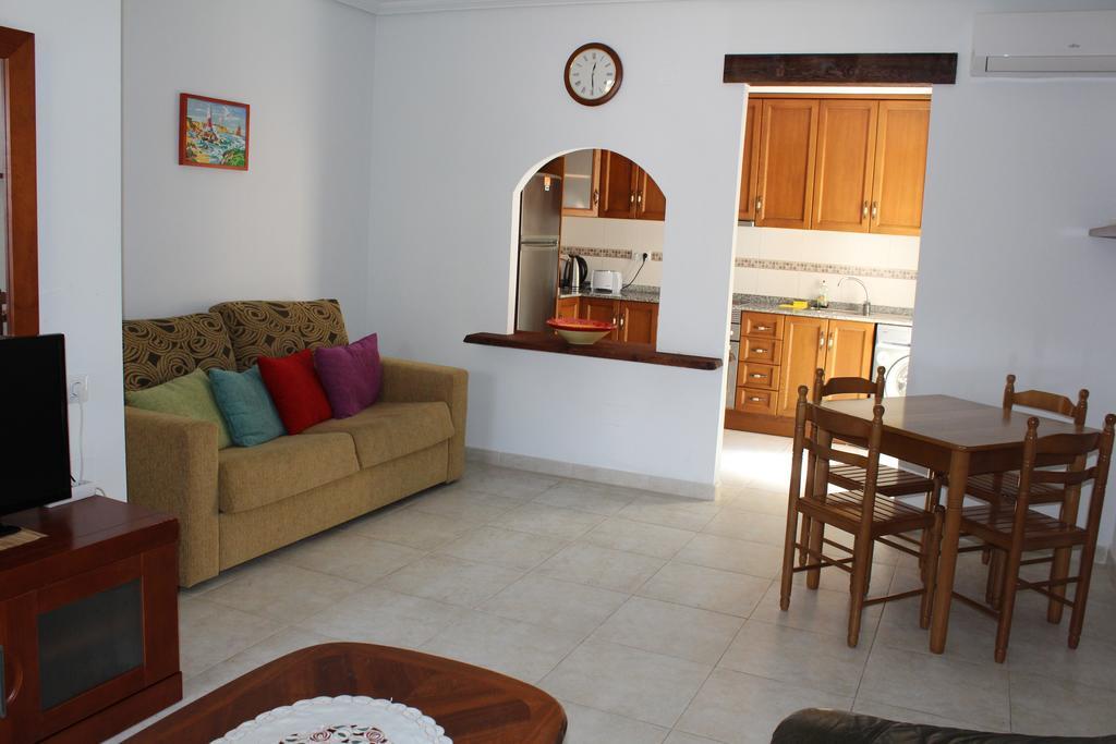 Bungalow Altos De La Bahia Τορεβιέχα Εξωτερικό φωτογραφία